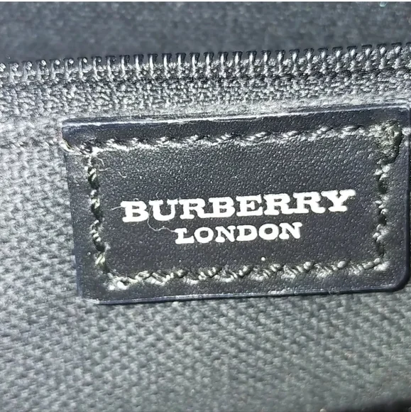 Auth Burberry London Shoulder Bag Beige PVC